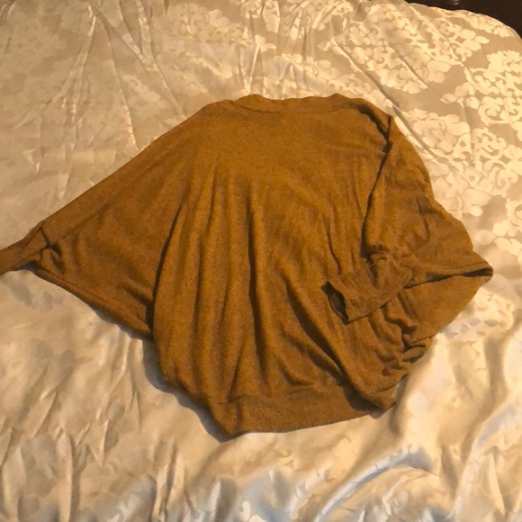 Cardigan - Picture 2 of 3